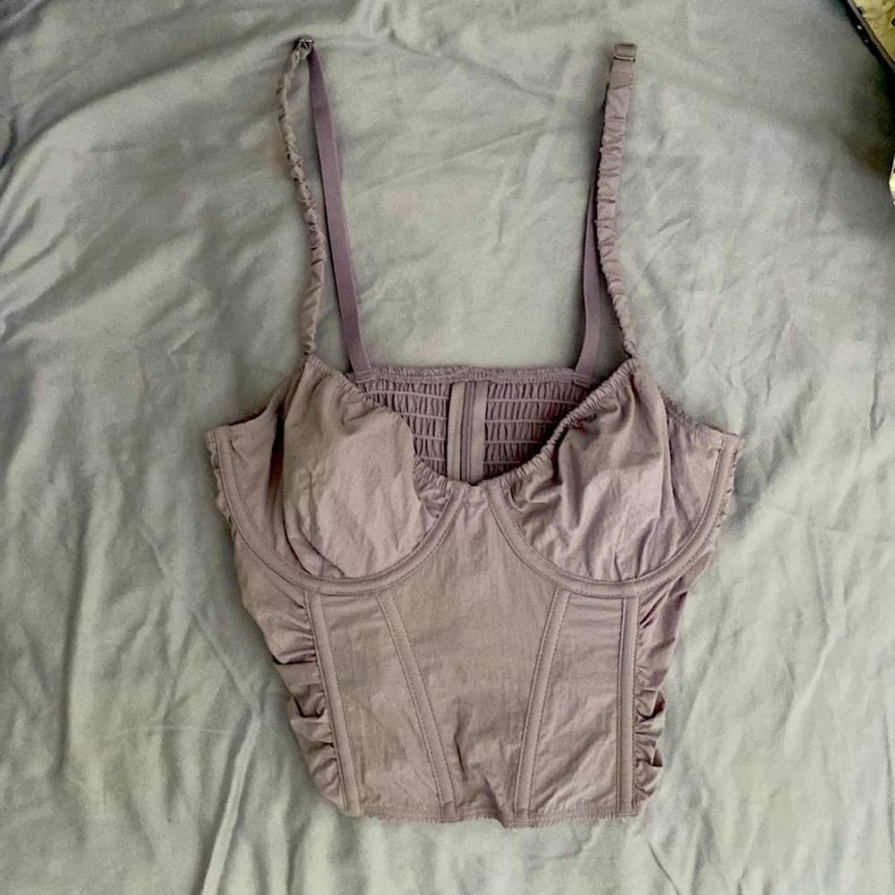 Lavender bra with a half zipper on the back. Stretchy and cute!